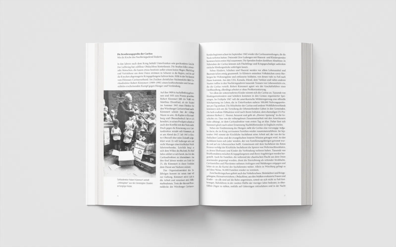 Aufgeschlagenes Buch mit dem Titel "Aufbrüche und Kontroversen" von Prof. Dr. Merz und Prof. Dr. Weiß, erschienen im echter Verlag